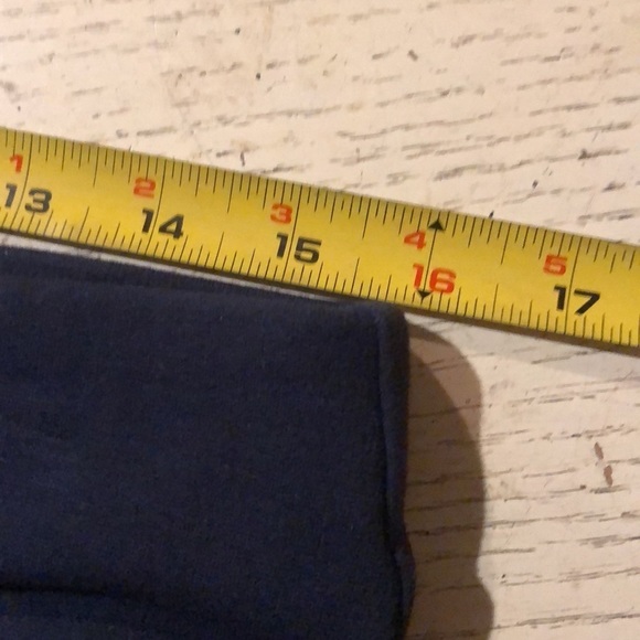 𝅺Chico’s size 8-10 Navy cropped pull on pants stretch like new straight leg - Picture 8 of 11